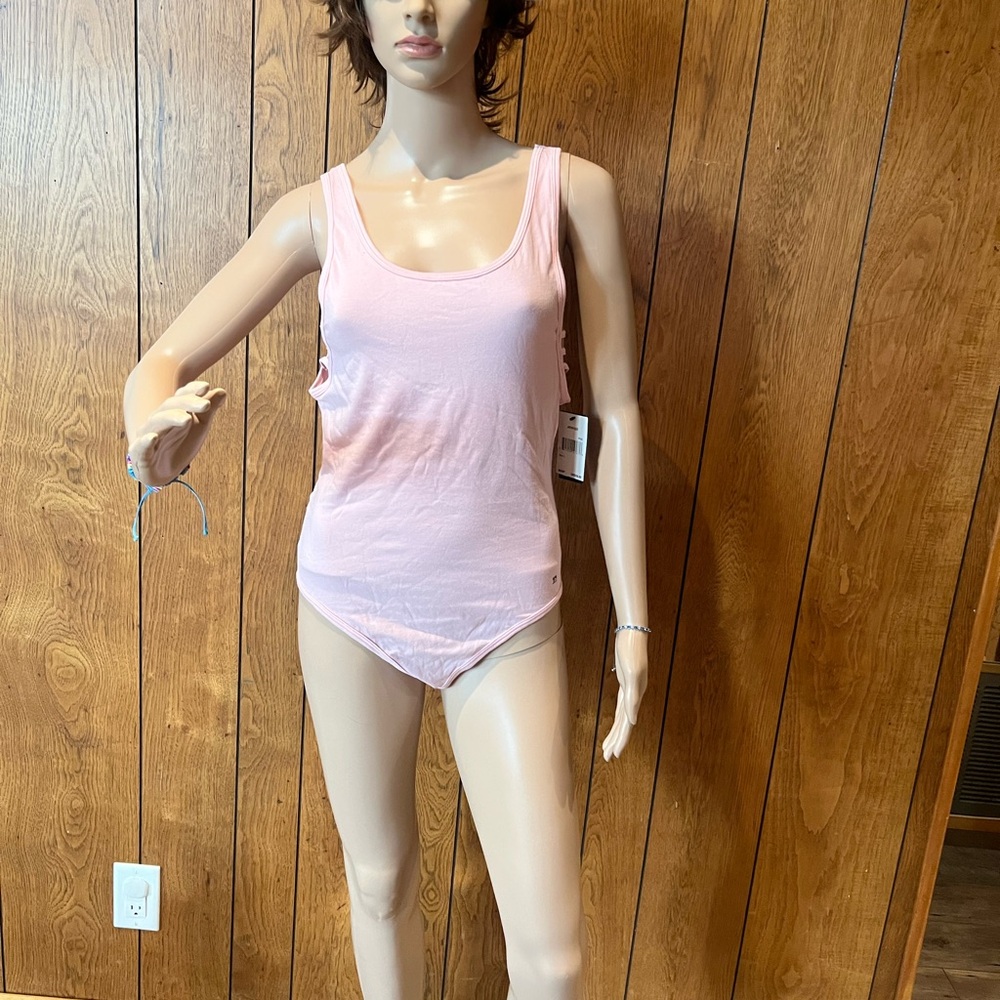 Pink Sleeveless Women's Bodysuit